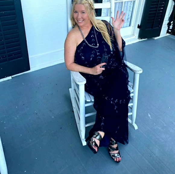 Meet your Posher, Kimberlee - Picture 6 of 14